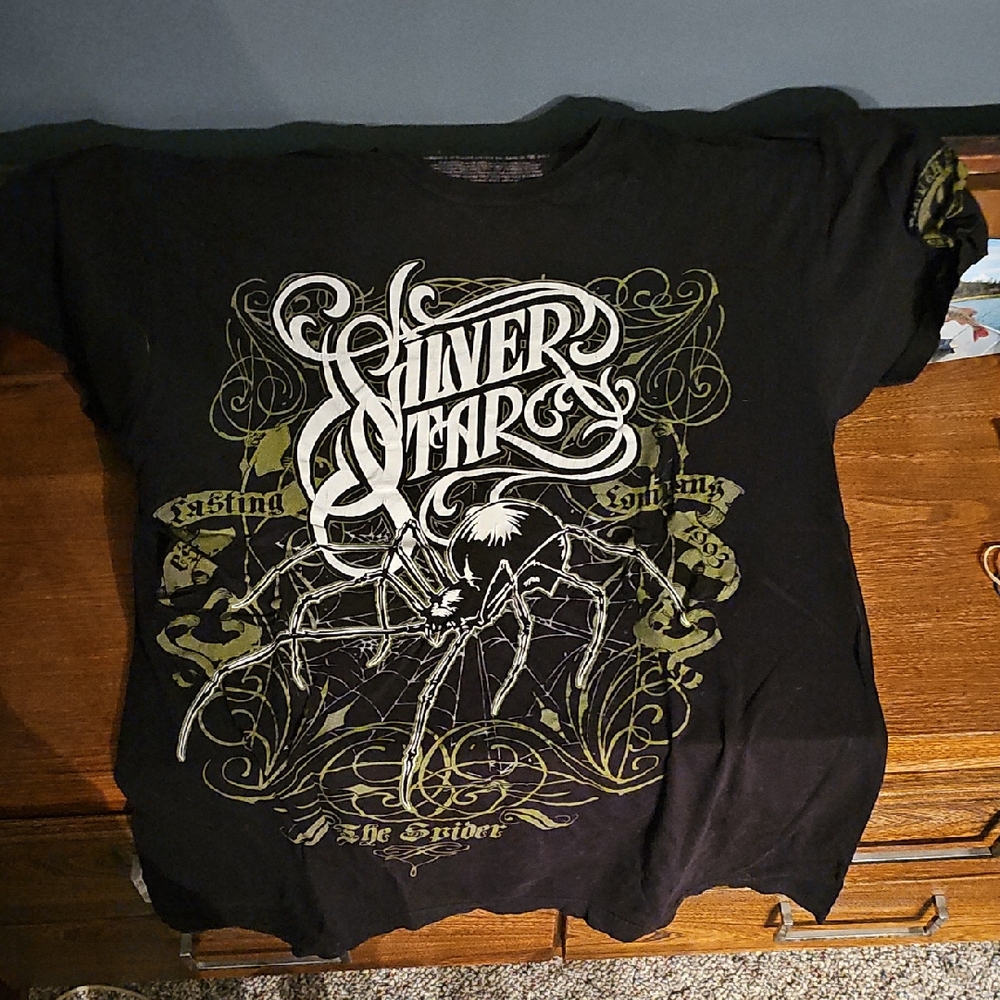 Silver Stars Collection Black and Gold Graphic Tee